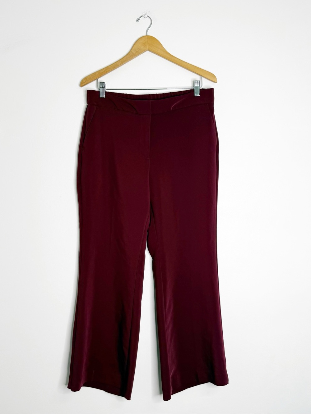 Chico’s 1.5P So Slimming Burgundy Pants Size 10 Petite Stretch Trousers Wide Leg